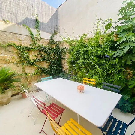 Willa La Maison D'eve Aigues-Mortes